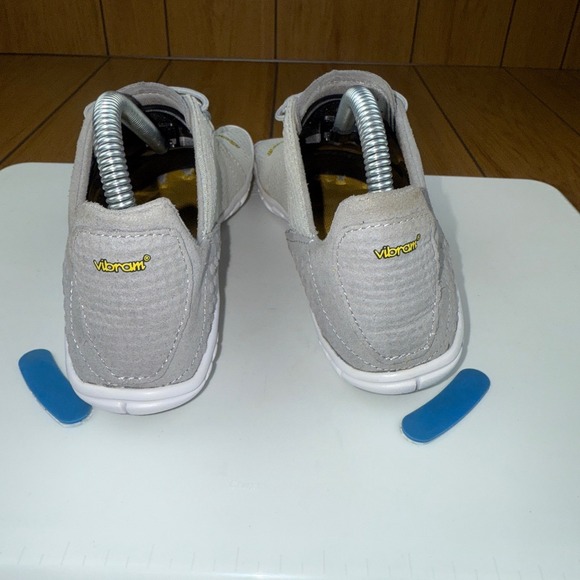 Vibram‎ FiveFingers Grey Running Trail Walking Barefoot Shoes Size 37 - Picture 10 of 16